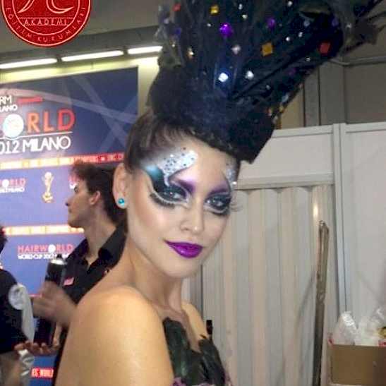 FANTASTİK MAKYAJ EĞİTİMİ